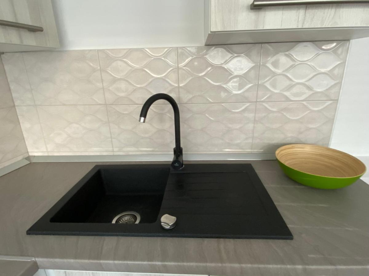 Apartma Sinitus Izola Εξωτερικό φωτογραφία