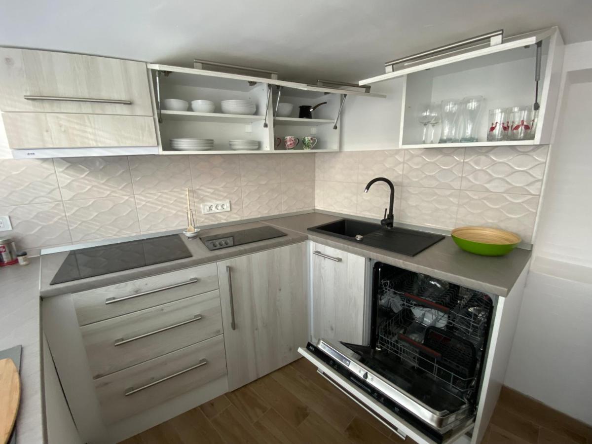 Apartma Sinitus Izola Εξωτερικό φωτογραφία