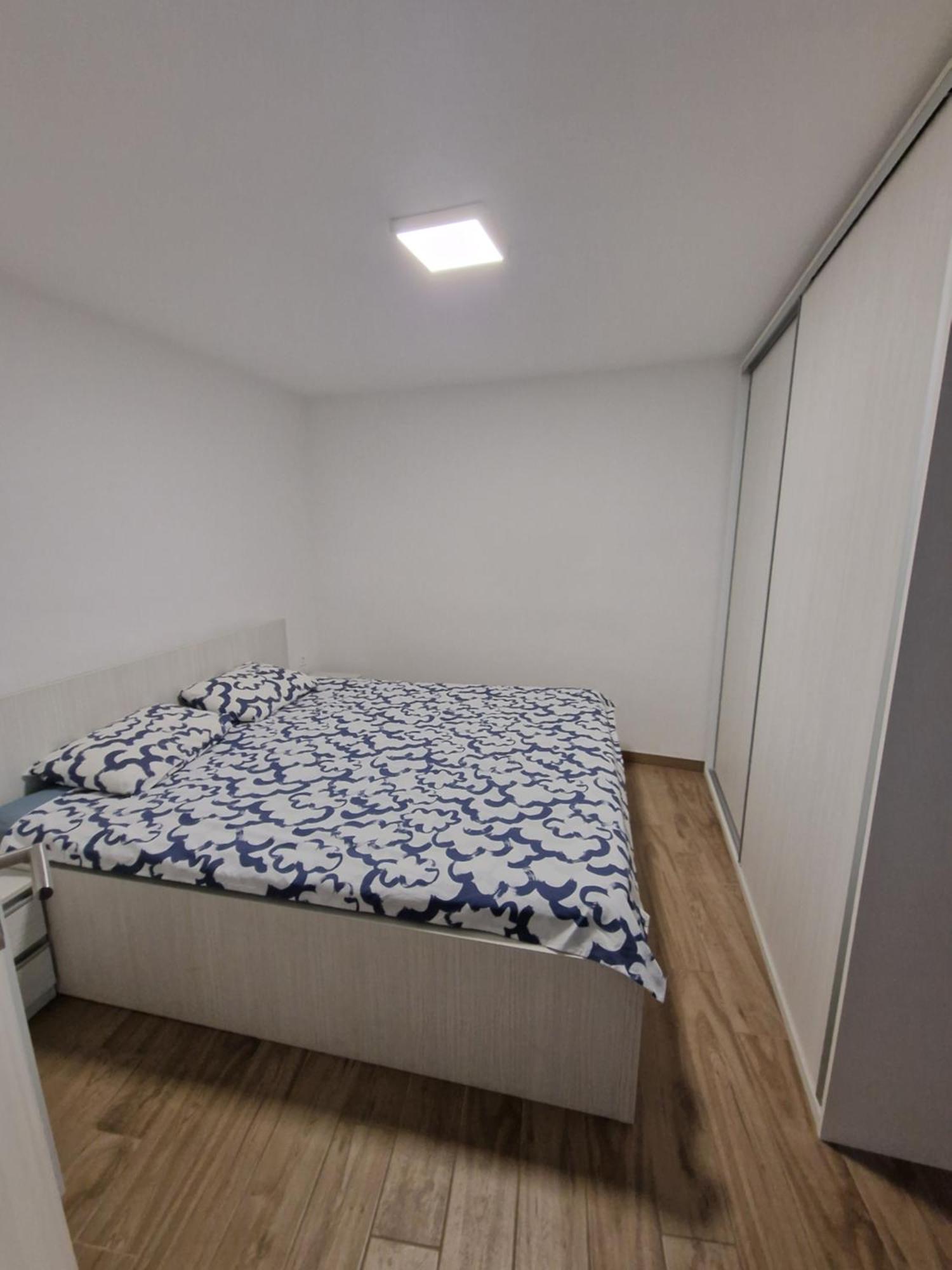 Apartma Sinitus Izola Εξωτερικό φωτογραφία