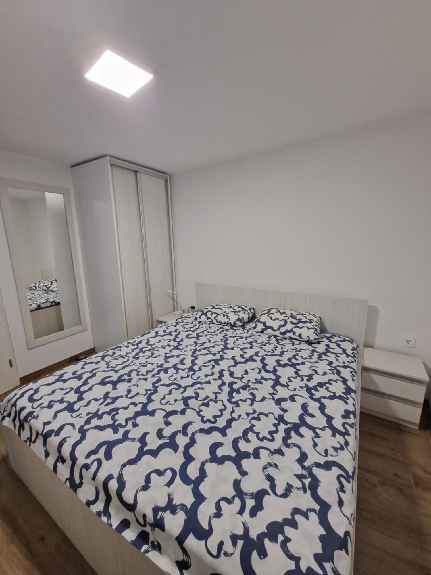 Apartma Sinitus Izola Εξωτερικό φωτογραφία